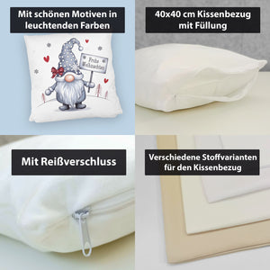 niedlicher Weihnachtswichtel mit Schild Kissen - Frohe Weihnachten