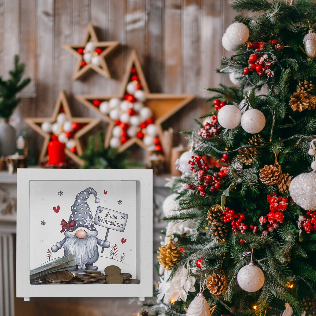 niedlicher Weihnachtswichtel mit Schild Spardose - Frohe Weihnachten