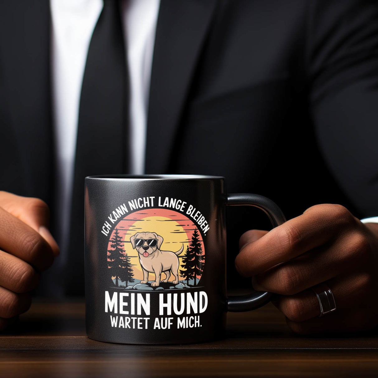 Labrador mit Sonnenbrille - Hund wartet auf mich Tasse