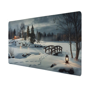 Winterlandschaft mit Hütte Schreibtischunterlage 69x31cm XXL Mauspad - Stimmungsvolle Bürounterlage