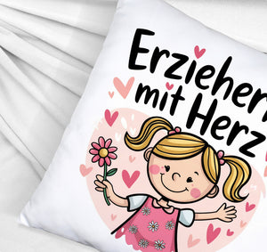 Fröhliche Cartoon-Figur - Erzieherin mit Herz Kissen