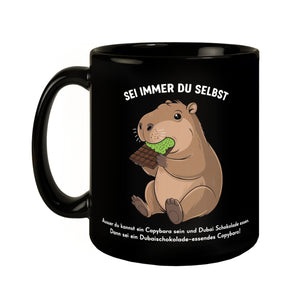 Capybara frisst Dubai-Schokolade Tasse - Sei immer du selbst