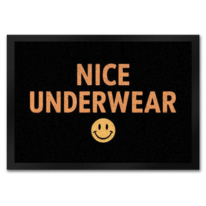 NICE UNDERWEAR Fußmatte in 35x50 cm mit Emoticon