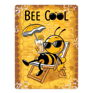 Bee Cool - Cartoon Biene Metallschild in 15x20 cm für Bienen-Liebhaber