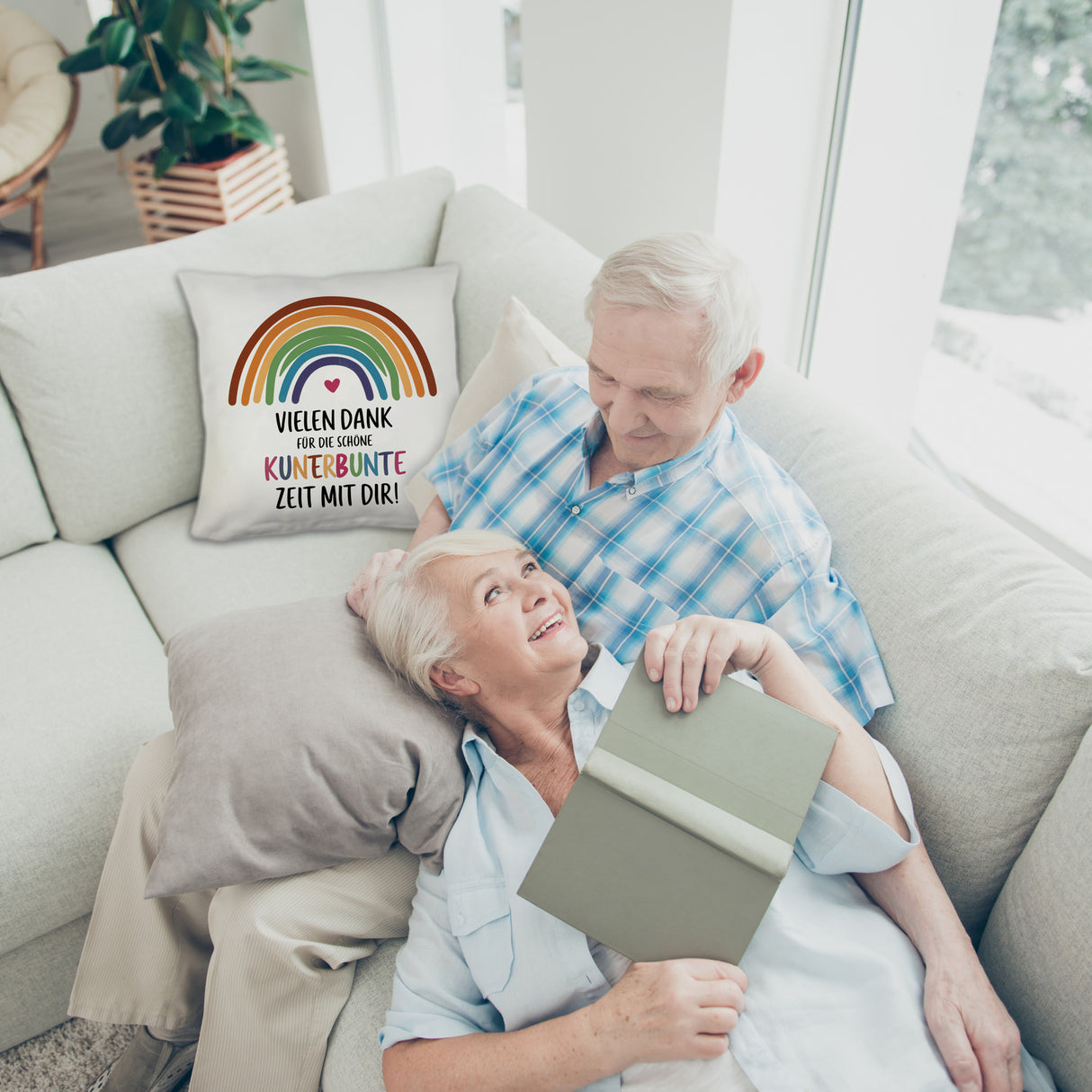 Vielen Dank für die kunterbunte Zeit Kissen mit Regenbogen