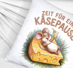 Fröhliche Maus auf Käse Kissen Käsepause