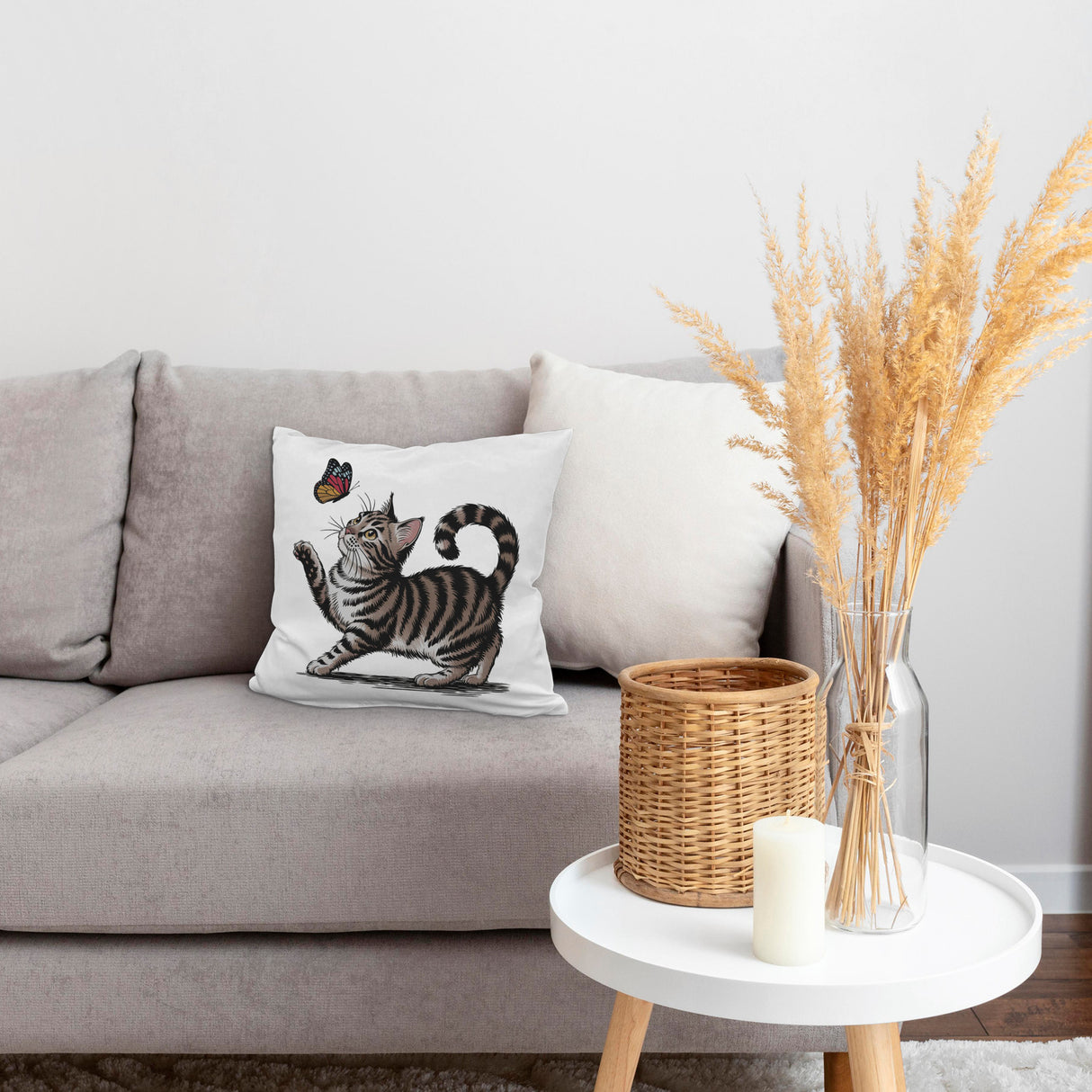 Katze mit Schmetterling Kissen für Tierliebhaber
