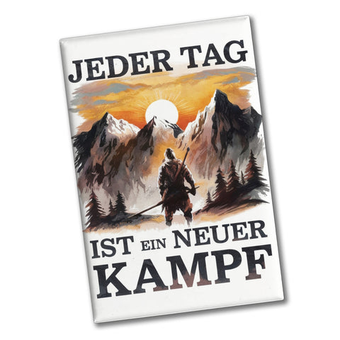 Jeder Tag ein neuer Kampf Souvenir Souvenir Magnet - Berge im Sonnenuntergang