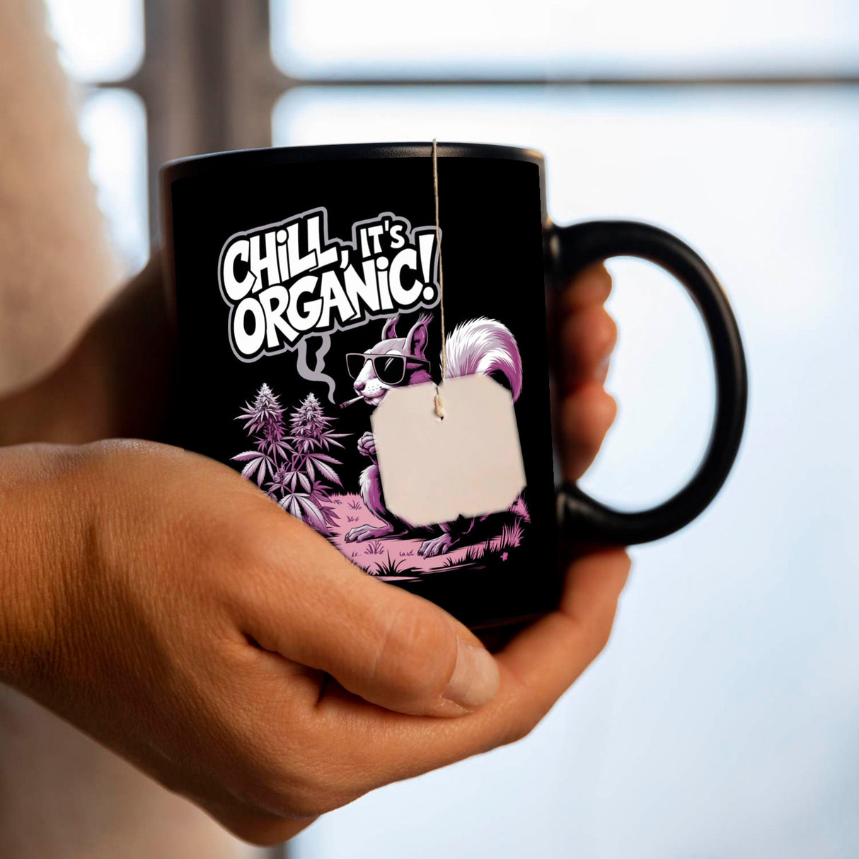 Chill, it's organic! Tasse mit bekifftem Eichhörnchen