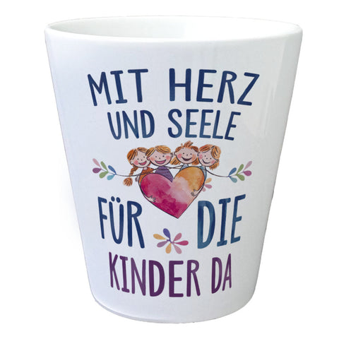 Mit Herz für Kinder da Blumentopf Herz Umarmt Kinder