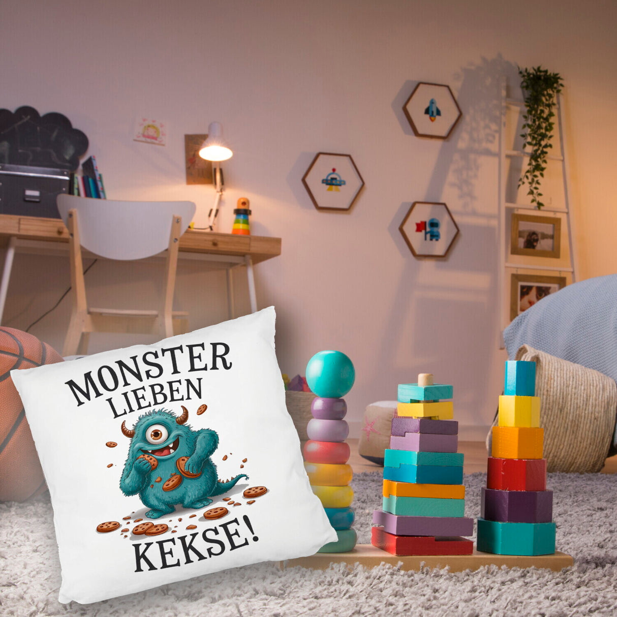 Blaues Monster mit Keks Kissen Monster lieben Kekse