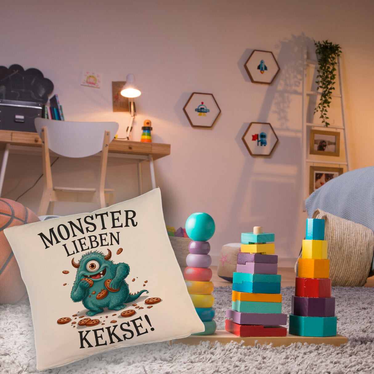 Blaues Monster mit Keks Kissen Monster lieben Kekse