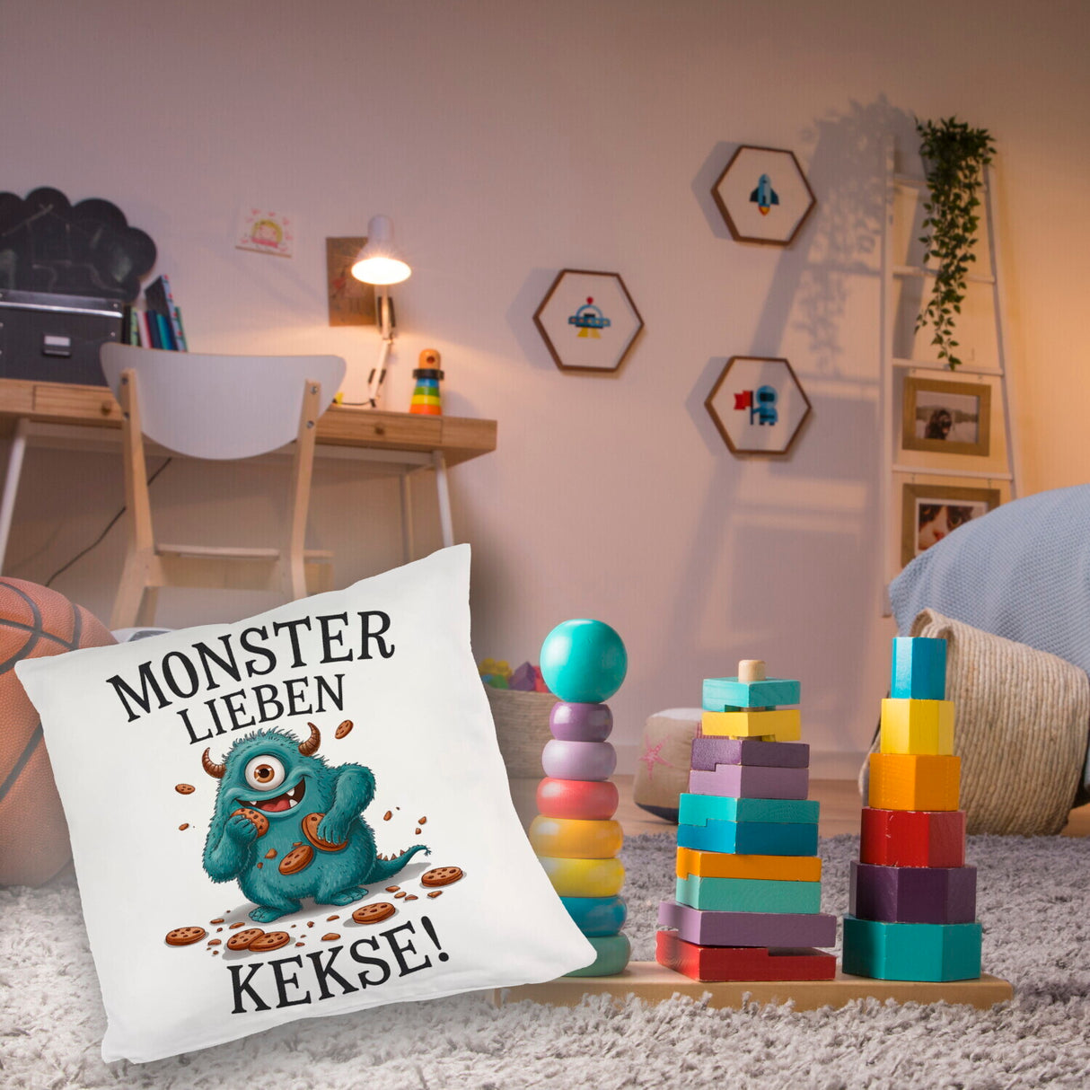 Blaues Monster mit Keks Kissen Monster lieben Kekse