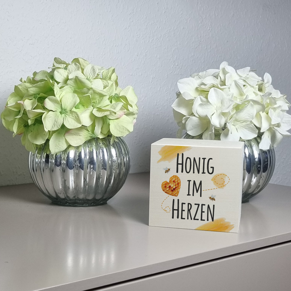 Honigwaben Bienen Spardose Honig im Herzen