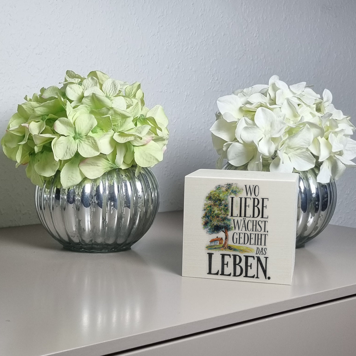 Wo Liebe wächst Spardose Blühender Baum