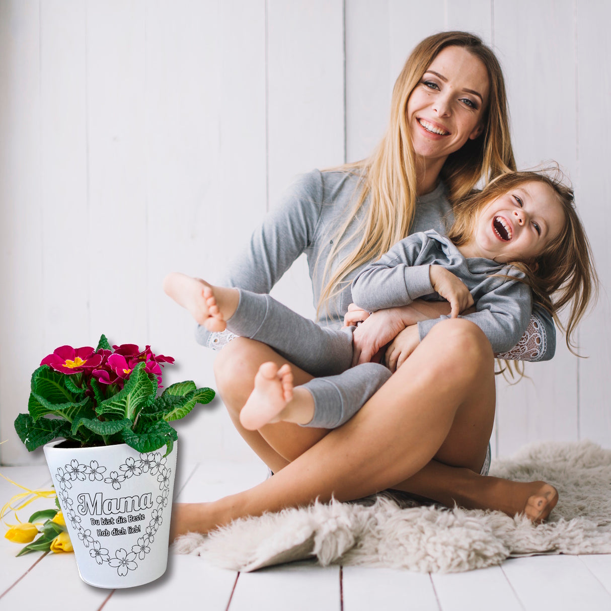 Blüten Herz für Mama Blumentopf zum Ausmalen