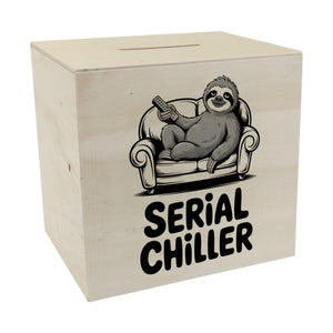 Faultier auf Couch Serial Chiller Spardose