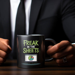 FREAK IN THE SHEETS Tasse für Programmierer