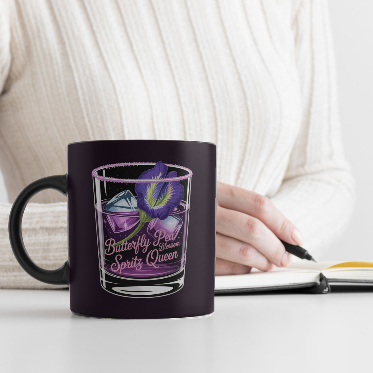 Butterfly Pea Blossom Spritz Queen Tasse