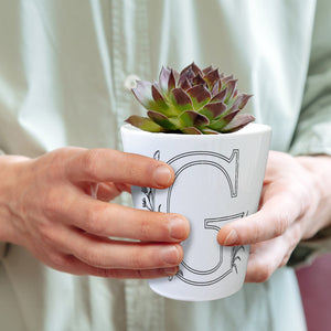 Floral Buchstabe G Blumentopf zum Ausmalen für Kunstliebhaber
