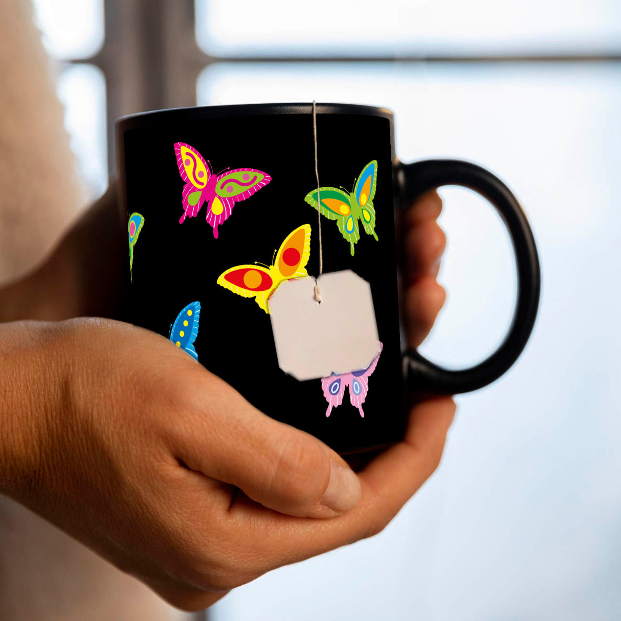 Schmetterling Tasse in Schwarz