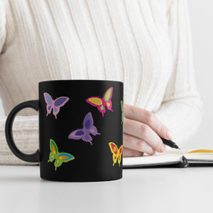 Schmetterling Tasse in Schwarz
