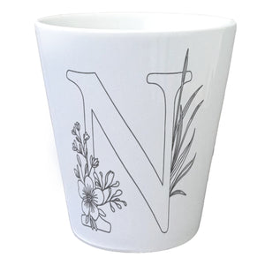 Floral Buchstabe N Blumentopf zum Ausmalen für Kunstliebhaber