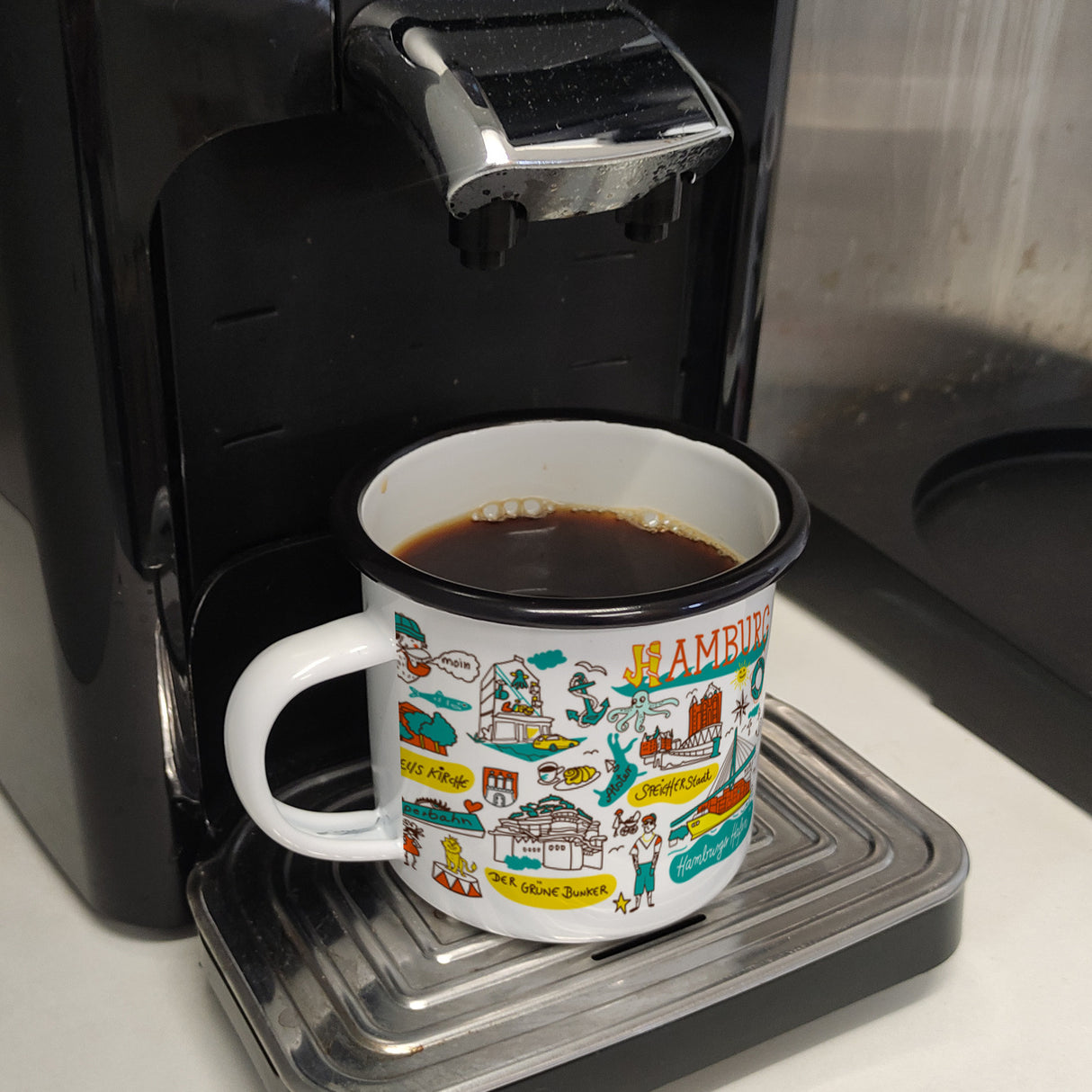 Hamburg Wimmelbild Emaille Tasse