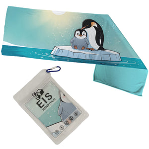 Pinguin-Baby mit Mutter auf Eisscholle Eishandtuch