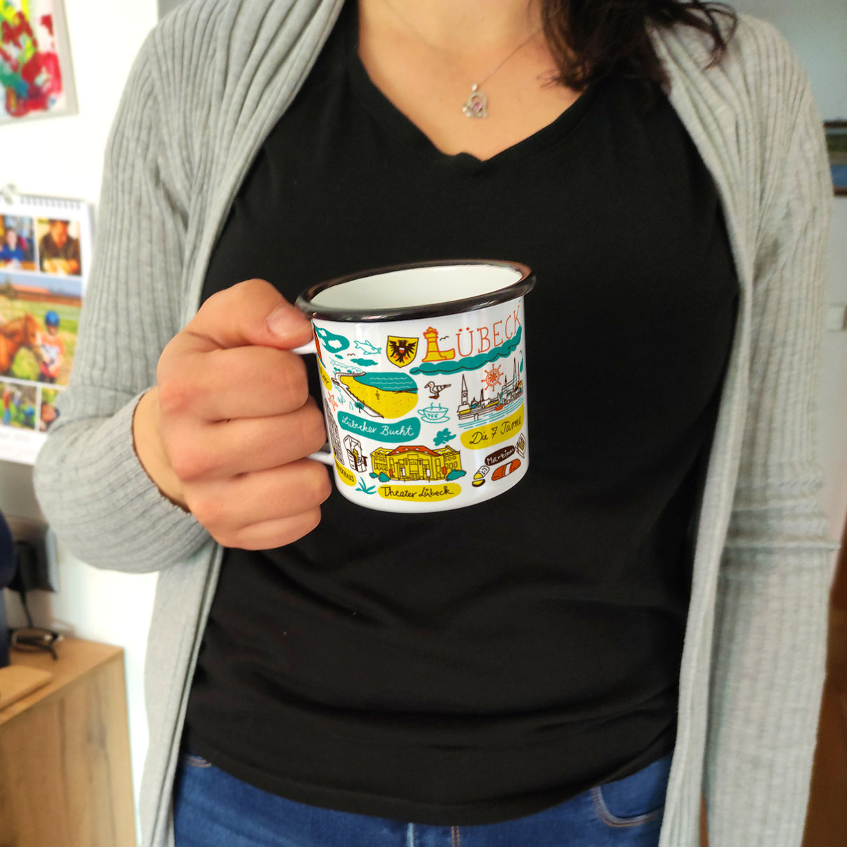 Lübeck Wimmelbild Emaille Tasse