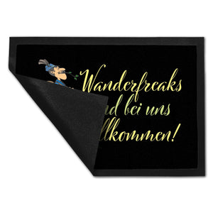 Wanderfreaks sind bei uns willkommen Fußmatte in 35x50 cm