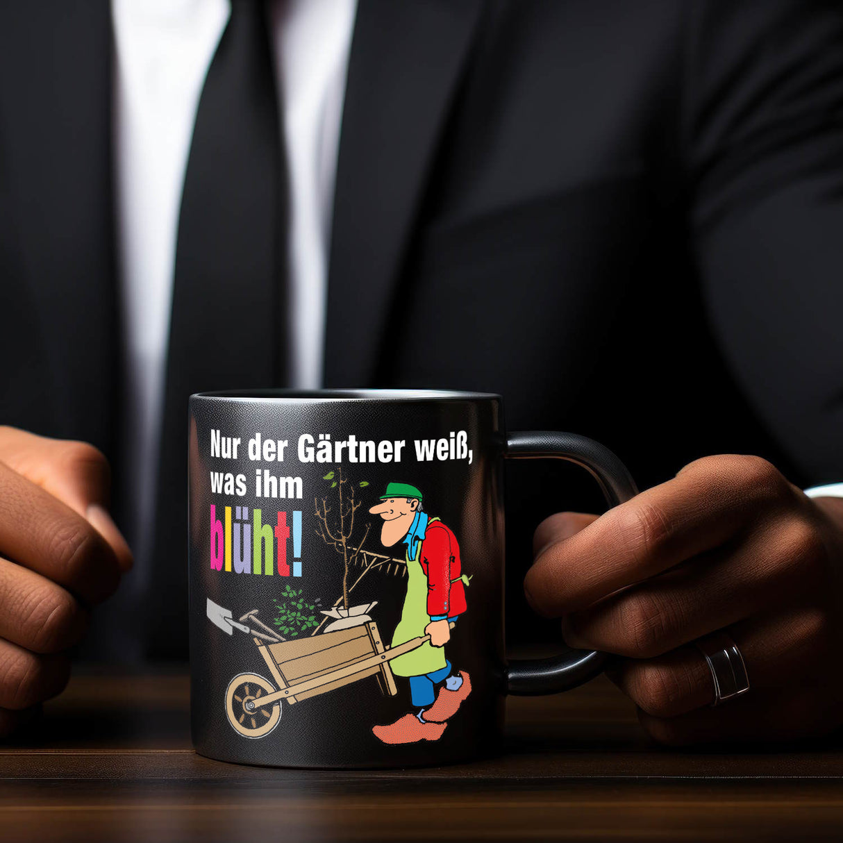 Nur der Gärtner weiß, was ihm blüht! Tasse