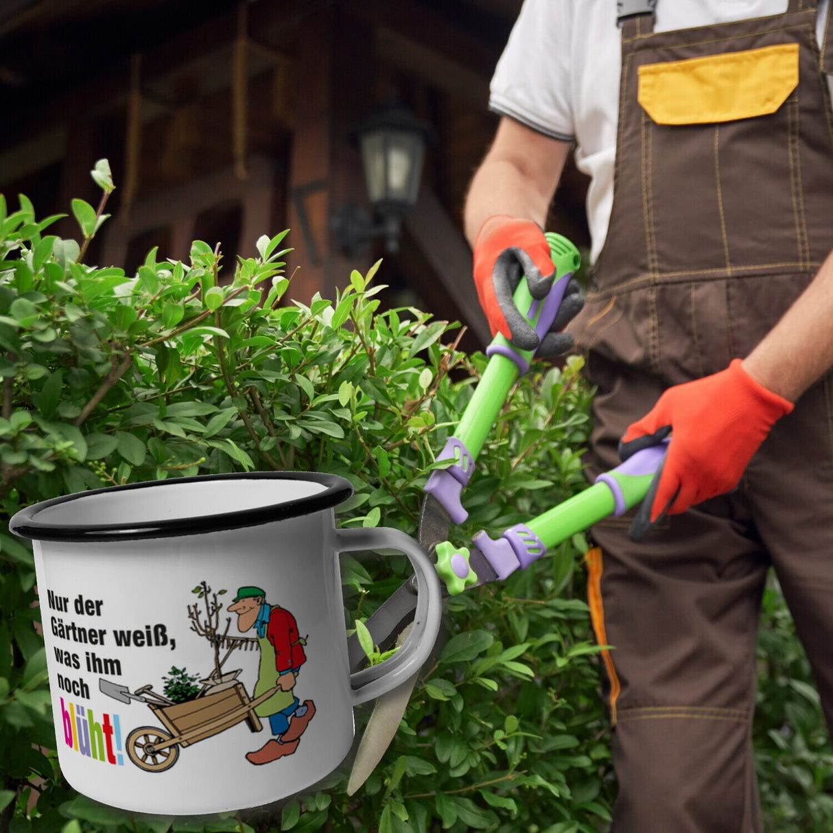 Nur der Gärtner weiß, was kommt! Emaille Tasse