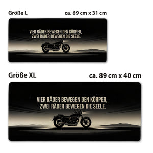 Biker-Motiv Schreibtischunterlage 69x31cm XXL Mauspad mit Spruch für Motorradfans