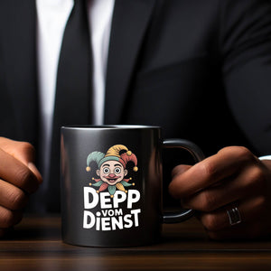 Depp vom Dienst Tasse mit Kasperle Cartoon