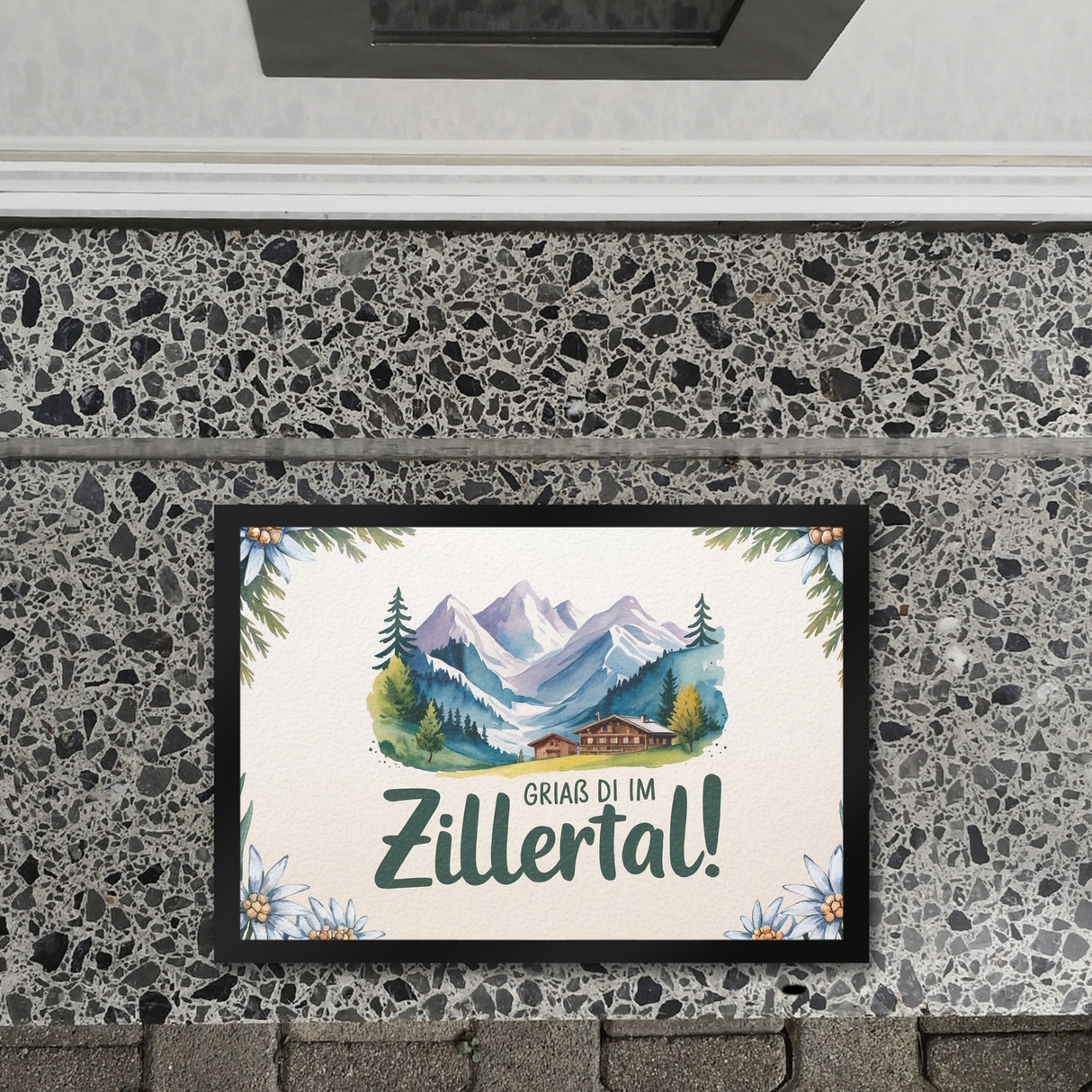 Griaß di im Zillertal! Fußmatte in 35x50 cm mit Berglandschaft
