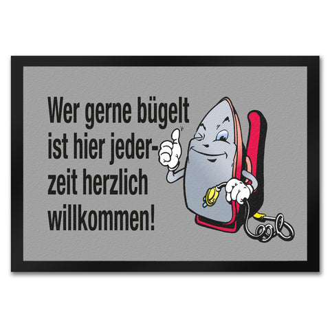 Lächelndes Bügeleisen Fußmatte in 35x50 cm mit Spruch: Freunde des Bügelns willkommen!