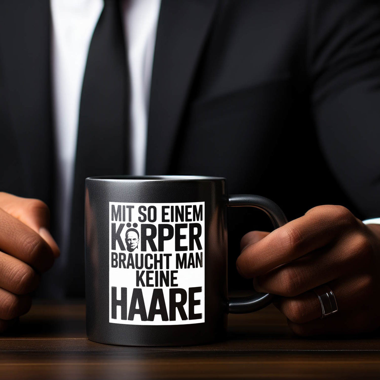 Glatzkopf Tasse - mit so einem Körper keine Haare