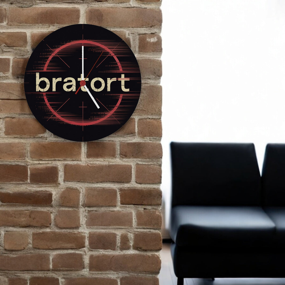 bratort Fadenkreuz Wanduhr für Hobbyköche und Tatort-Fans