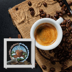 dampfende Kaffeetasse Spardose mit Spruch: Kaffee aufwärmen, statt Schnee gestern