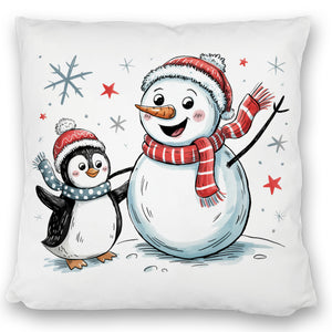 Schneemann und Pinguin mit Schneeflocken Kissen für Winterliebhaber