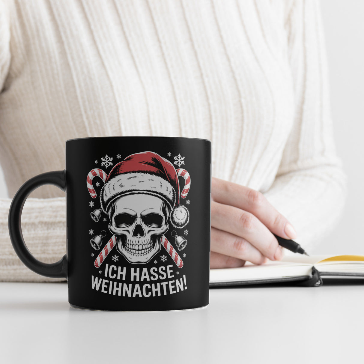 Totenkopf Weihnachtsmann Tasse - Ich hasse Weihnachten