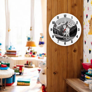 Kuh in den Bergen Wanduhr für Tier-Fans