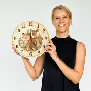 Waldtiere Aquarellstil Wanduhr für Tierliebhaber