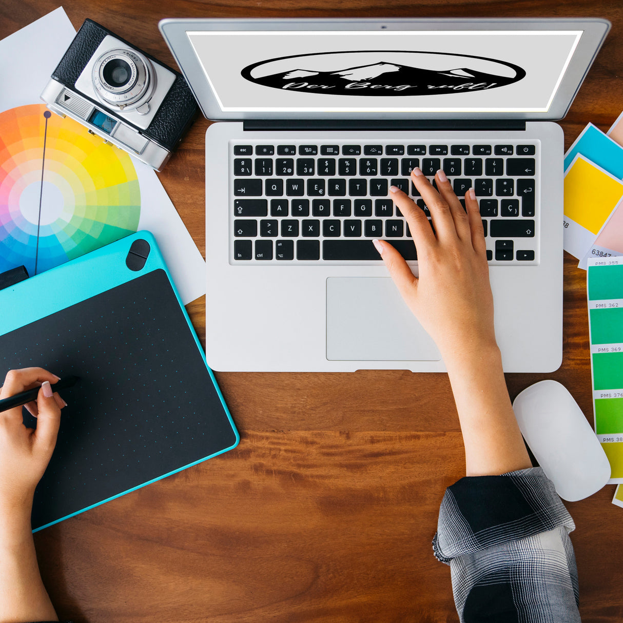 Der Berg ruft! Flachmann Berggipfel