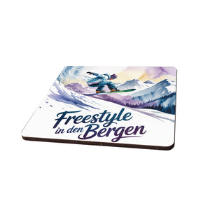 Oberbayern Snowboarder 6er Set Untersetzer aus Holz - Freestyle in den Bergen