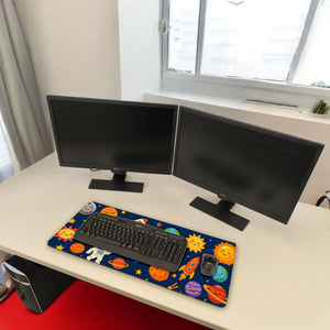 Weltraum Cartoon Astronauten Schreibtischunterlage 69x31cm XXL Mauspad für Kinder