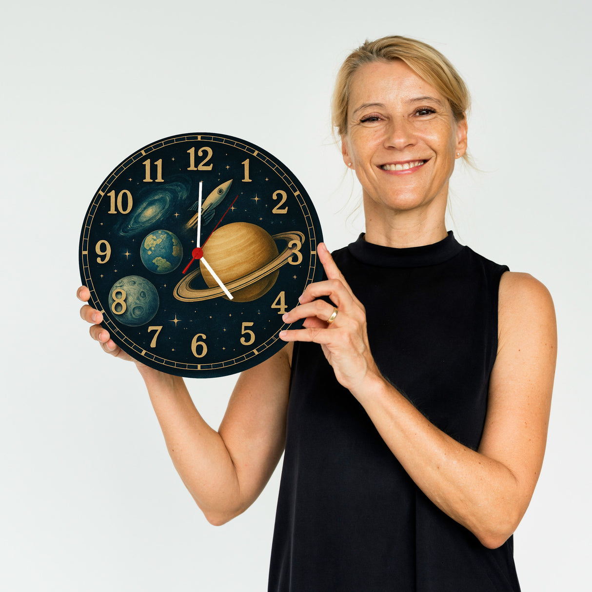 Sterne Weltraum Raketen Wanduhr mit Planeten Motiv