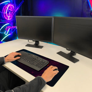 Cyberpunk Gaming Setup Schreibtischunterlage 69x31cm XXL Mauspad für Gamer
