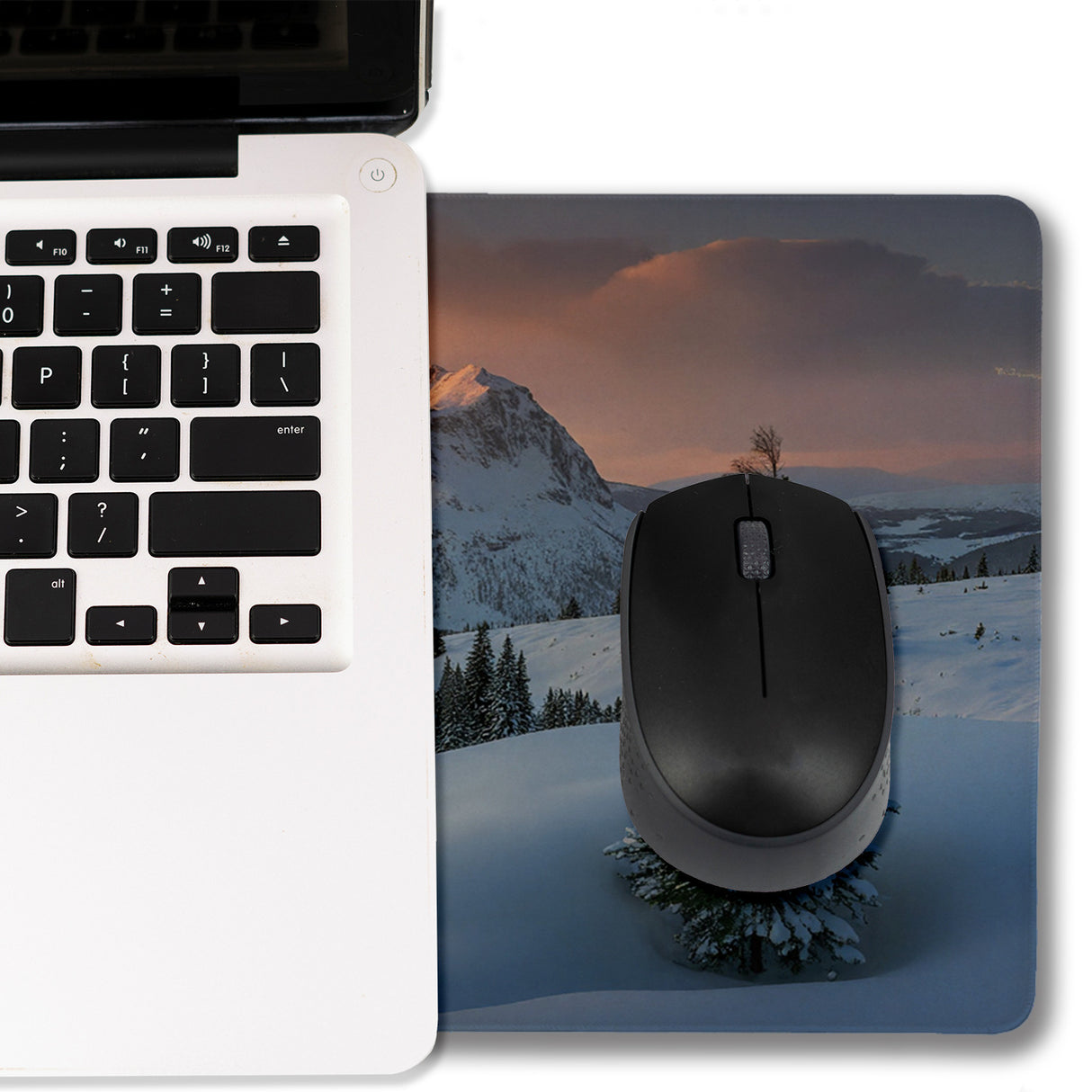 Winterliche Berglandschaft Schreibtischunterlage 69x31cm XXL Mauspad mit Sonnenuntergang